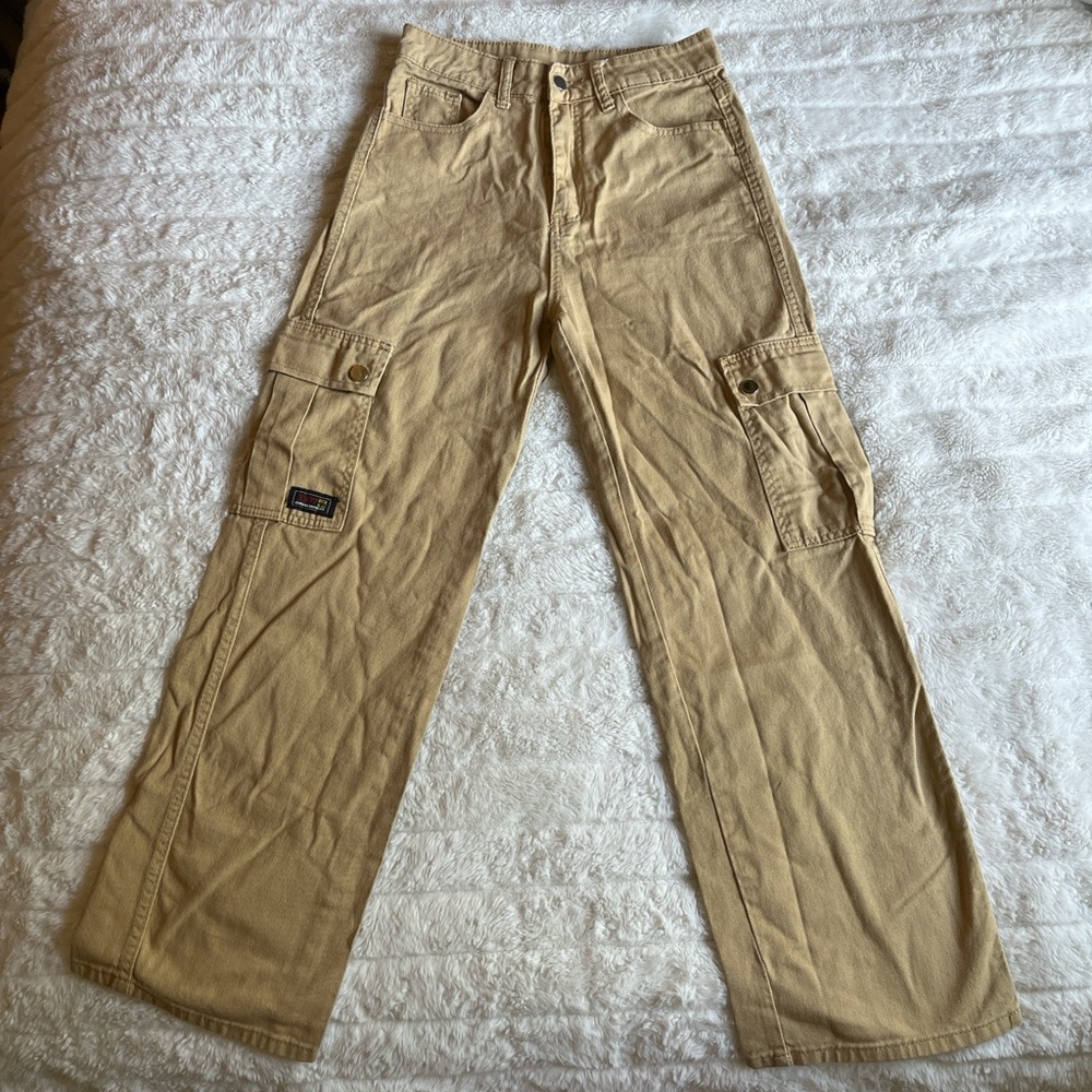 tan cargo pants